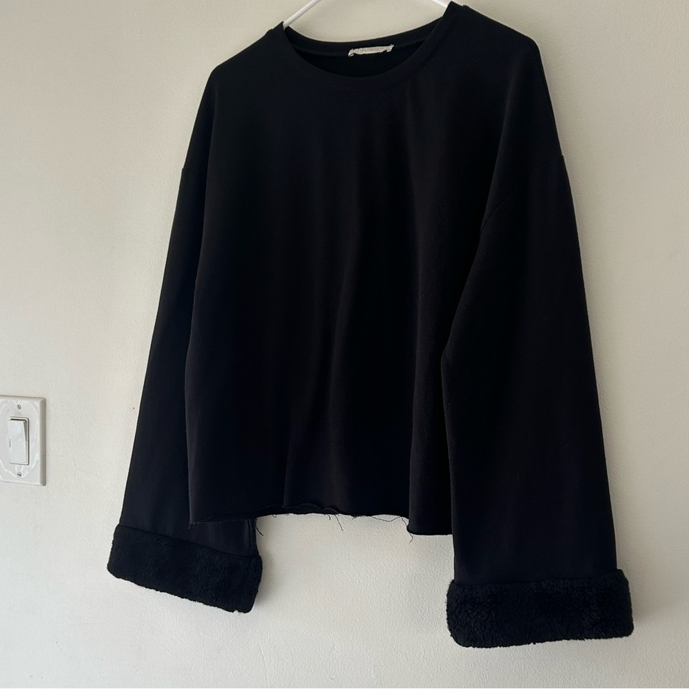 Zara Black Sweatshirt with Fuzzy Cuffs